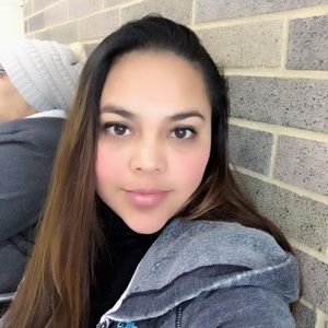 Meet your Posher, Sonia